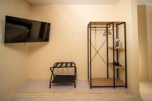 Interior - Casa Jurel Apartment Ideal Location in Cancun 2 Bedrooms Free WiFi and Kitchen (Cancún)