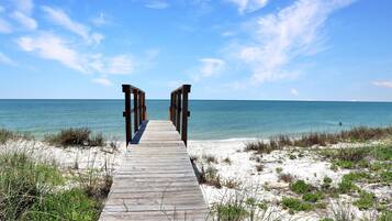 House, Multiple Beds (Sailor's Dream) | Beach | On the beach