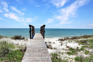 House, Multiple Beds (Sailor's Dream) | Beach | On the beach