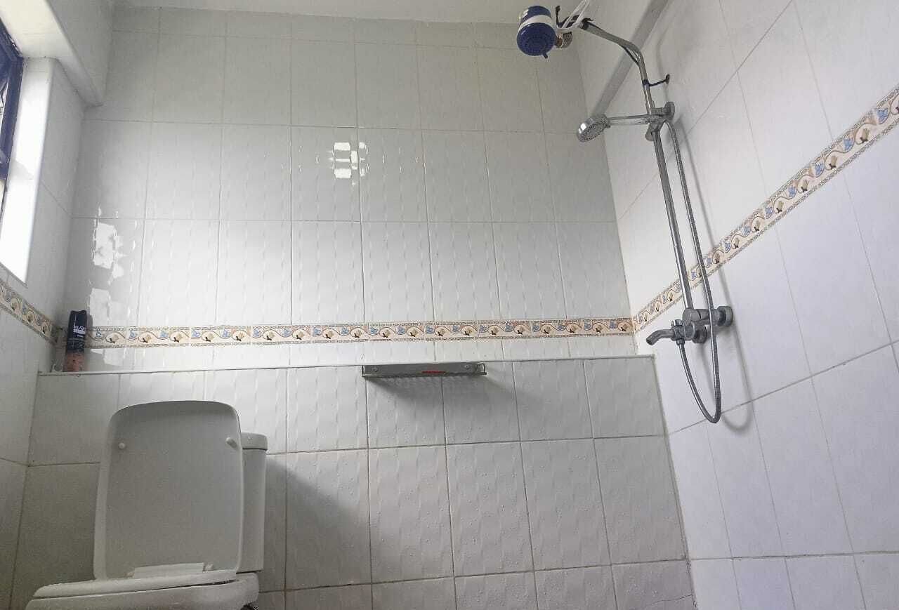 Handtücher, Seife, Toilettenpapier