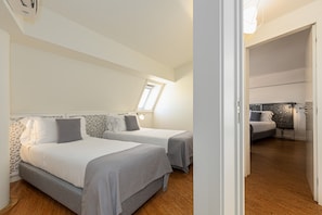 2 chambres, fer et planche à repasser, accès Internet