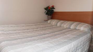 2 camere, Wi-Fi gratuito, lenzuola