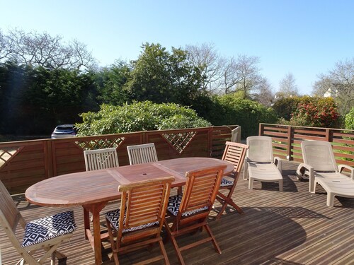 Holiday Home in Trelevern Near Pink Granite Coast