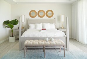 9 quartos, ferros/tábuas de passar roupa, Wi-Fi, roupa de cama