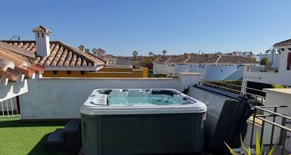 Modern Two Bed Villa with Pool and Hot Tub