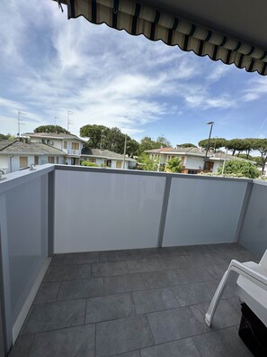 Apartment, 1 Schlafzimmer, Balkon, Stadtblick | Balkon