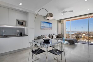 Interior - Apartment in Torremolinos near Bajondillo Beach (Torremolinos)