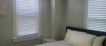 Jersey Shore 7 BR, 3 blocks to the the beach/ boardwalk, casinos