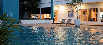 2-Bedroom Condo Seaview Pantai Puteri