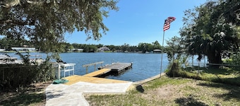 Indian Water Lodge is a waterfront retreat with Dockage, Kayaks, Bikes & More!