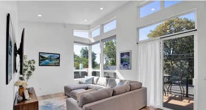 2 Pools 5500 mÂČ Garden Family & Events, Pet Yalıkavak -sleeps 4