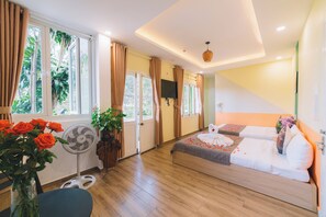 Family Double Room, Balcony, Lake View