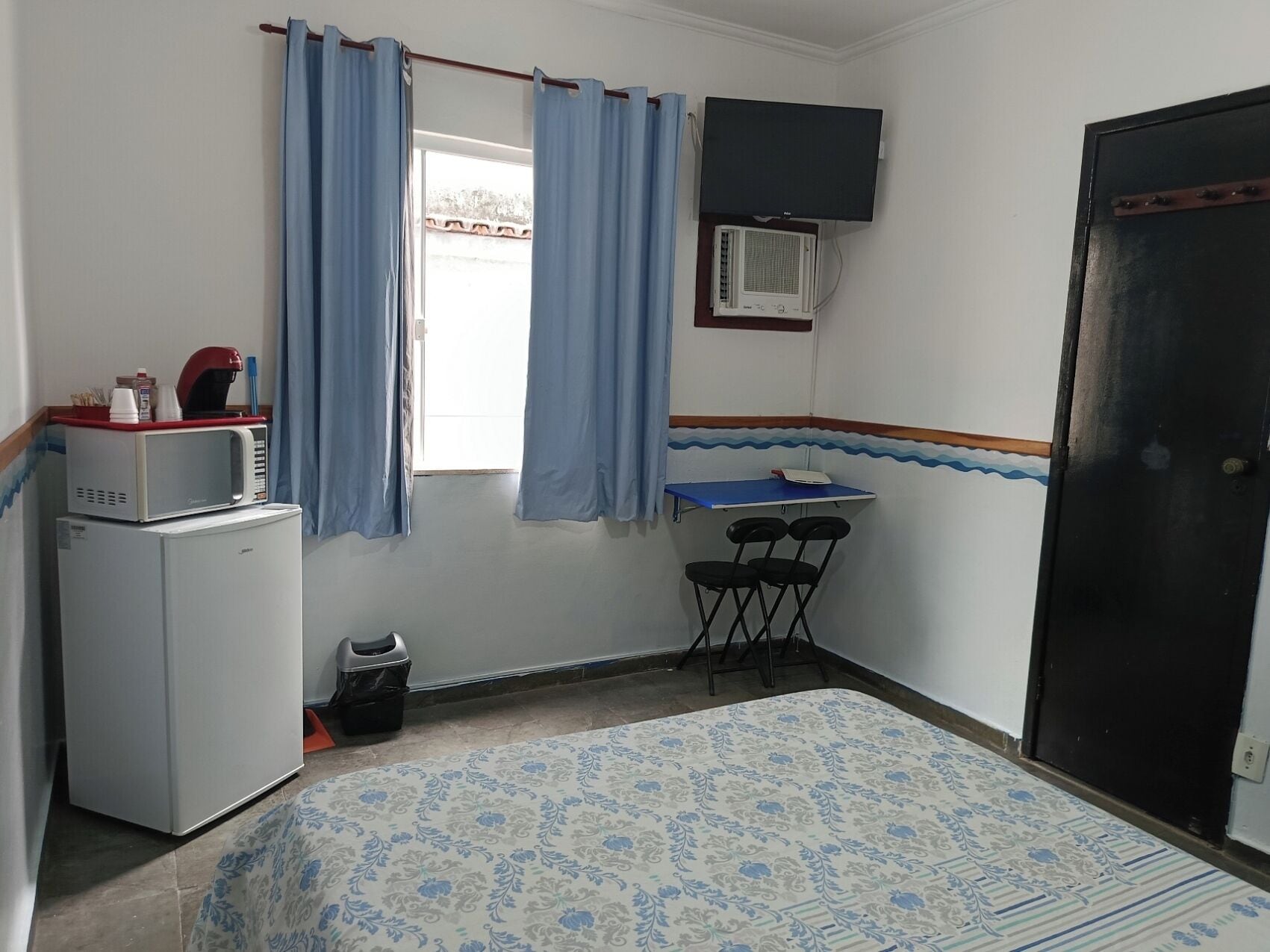 1 bedroom, desk, laptop workspace, free WiFi