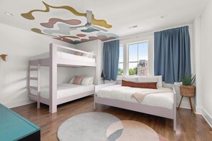 3 Schlafzimmer, Bügeleisen/Bügelbrett, WLAN, Bettwäsche
