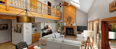 TV connectée, cheminée