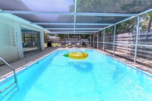 Pool - Beachy Cottage close to Siesta | 3 Bed | Huge Pool (Sarasota)