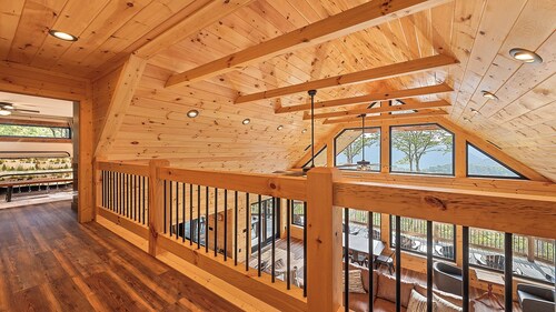 The Father’s House- Sister Cabins are 4 Loves Lodge & Serenity Mountain Retreat