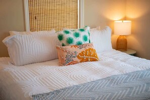 2 bedrooms, WiFi, bed sheets