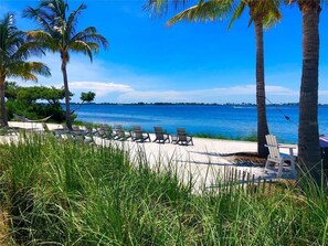 Beach - Margaritaville Resort 3BR | Pool | Anna Maria (Bradenton)