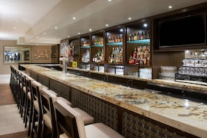 Bar (en la propiedad)