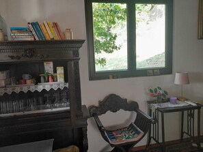 Interior - Cosy house with large terrace (Tsagkarada)