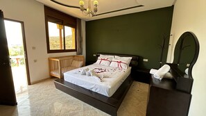 3 Schlafzimmer, Bügeleisen/Bügelbrett, WLAN, Bettwäsche