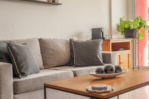 50-inch Smart TV with digital channels - Live Premium Experience Palermo Soho S6B (Buenos Aires)