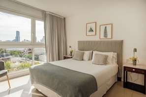 Coffres-forts dans les chambres, fer et planche à repasser