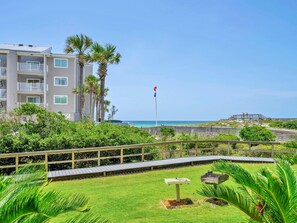 Condo, 1 très grand lit et 1 canapé-lit (Beachside Villas 613) | Terrain de l’hébergement 