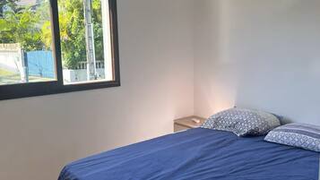 2 bedrooms, free WiFi, bed sheets