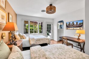 4 dormitorios, tabla de planchar con plancha, wifi y ropa de cama