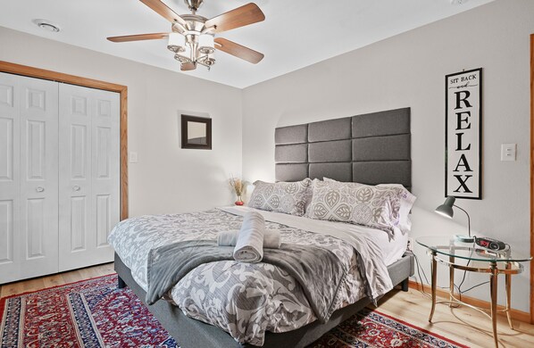 Apartment | 3 bedrooms - Mosinee Woodland Escape - Lower Suite (Mosinee)