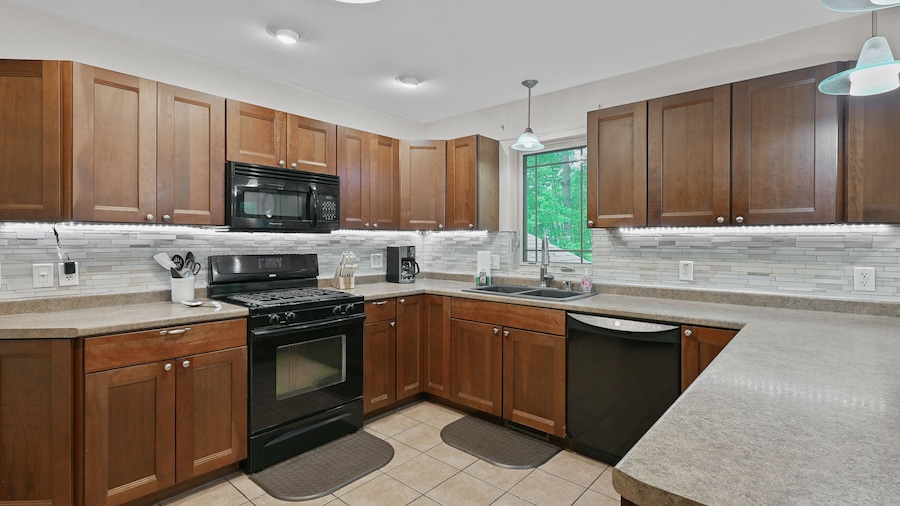 Woodland Escape - Upper Suite