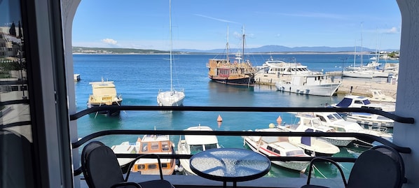 Marina