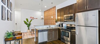 Lofts On 30Th Ave