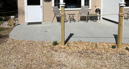 The Fishing Hole is a charming studio near lovely Castle Rock Lake in Necedah.