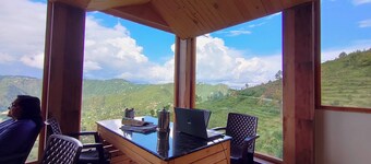 Ashtapad Saamaayik Resort