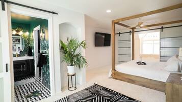 3 bedrooms, free WiFi, bed sheets