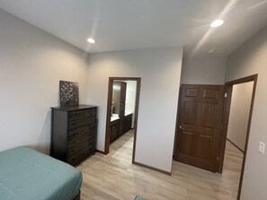 2 habitaciones, wifi y ropa de cama 