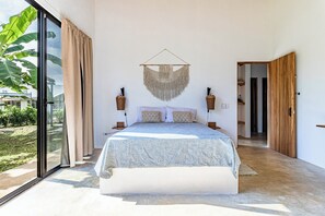 3 sovrum, skrivbord, strykjärn/strykbräda och gratis wi-fi