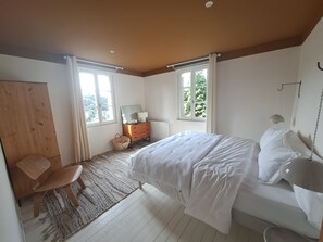 4 sovrum, strykjärn/strykbräda, resesäng och wi-fi