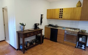 Oven, stovetop