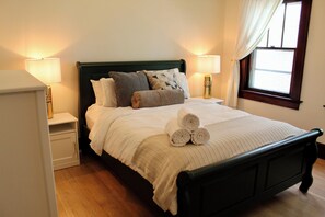 3 bedrooms, free WiFi, bed sheets