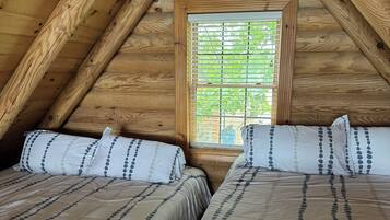 5 bedrooms, WiFi, bed sheets