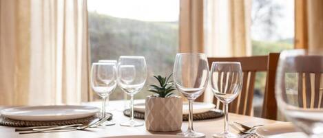 تناول الطعام