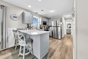 公寓式客房, 多张床 (Beachside Villas 831- The Sweet Spot) | 私人厨房