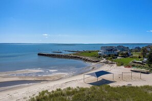 Liegestühle, Strandtücher