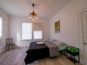 2 habitaciones, wifi y ropa de cama