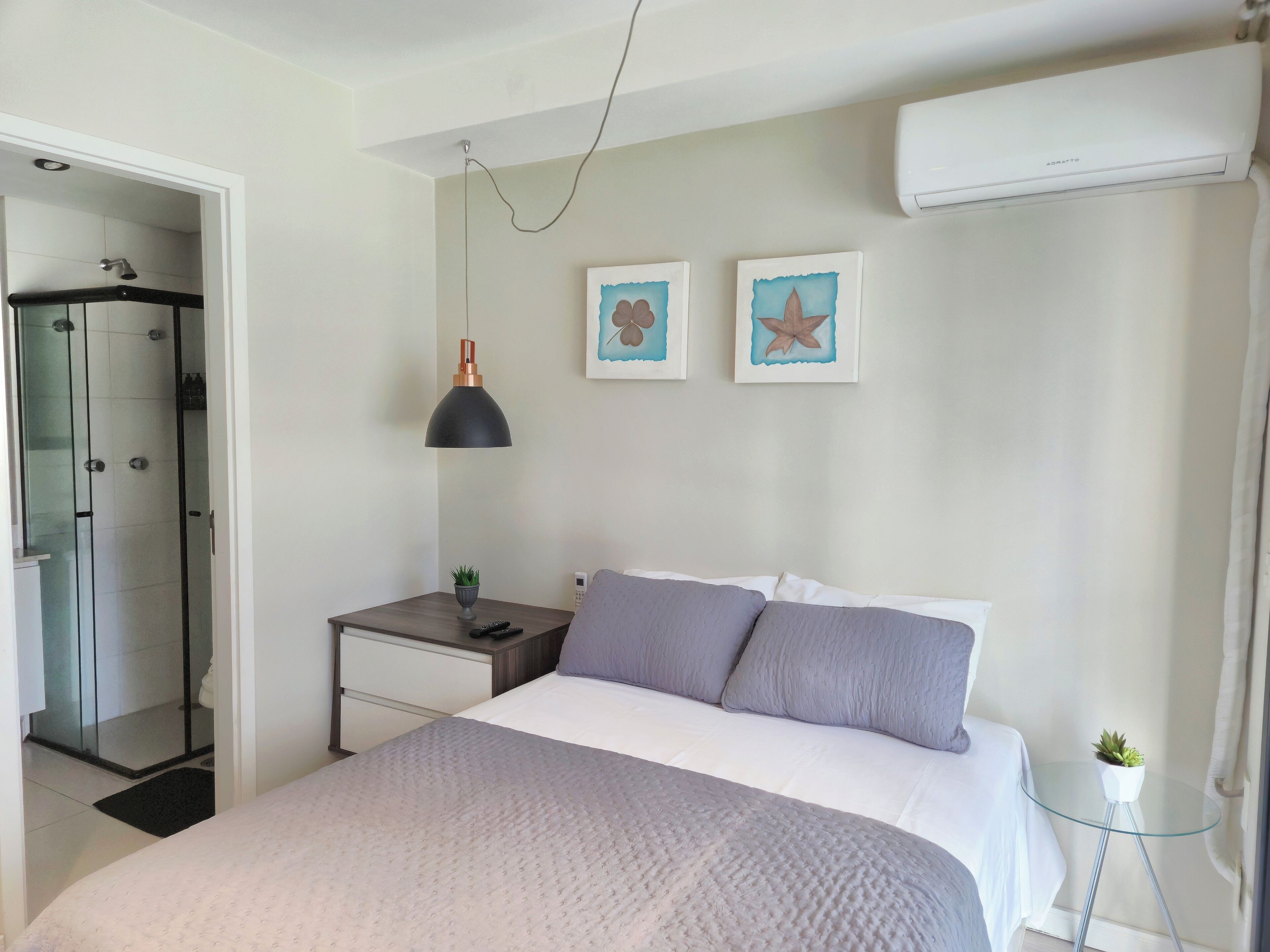 Comfort appartement, balkon | Een laptopwerkplek, verduisterende gordijnen