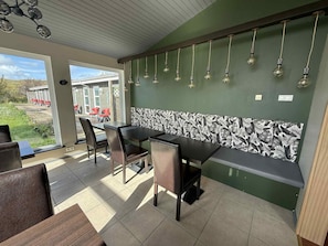 Daily buffet breakfast (EUR 18 per person)